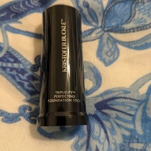 New Kristopher Buckle Triplicity Perfecting Foundation Stick - Fair (Warm) NWOB